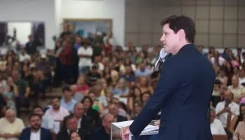 Governador em exercício, Daniel Vilela participa da inauguração da Escola Municipal Jaime Máximo, em Nerópolis