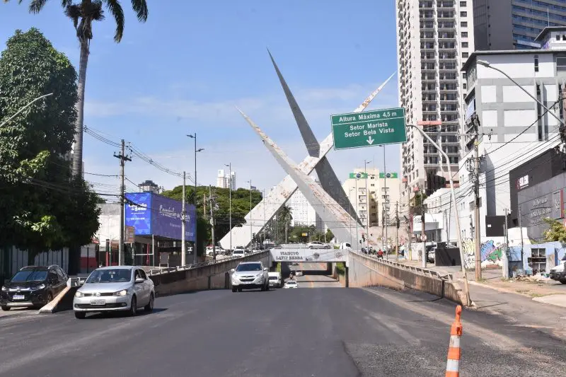 Prefeitura interdita Avenida 85 para obras de reparação profunda no pavimento nesta terça-feira (14/5) | Fotos: Walter Peixoto