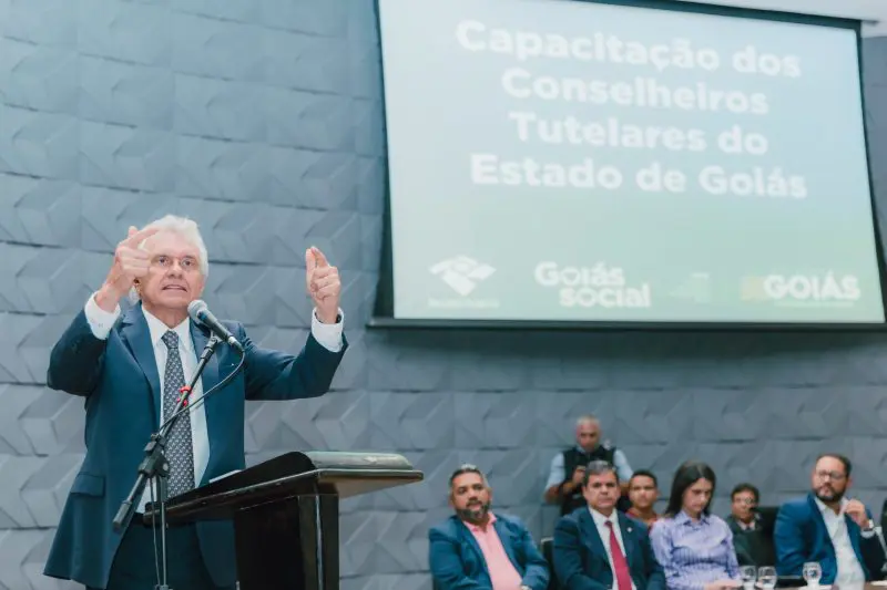 Ingressar ao plano do Ipasgo foi uma das demandas solicitadas ao governador Ronaldo Caiado e à coordenadora do Goiás Social, Gracinha Caiado