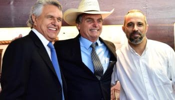 Caiado, Bolsonaro e Amaurí Ribeiro no Palácio das Esmeraldas (foto divulgação)