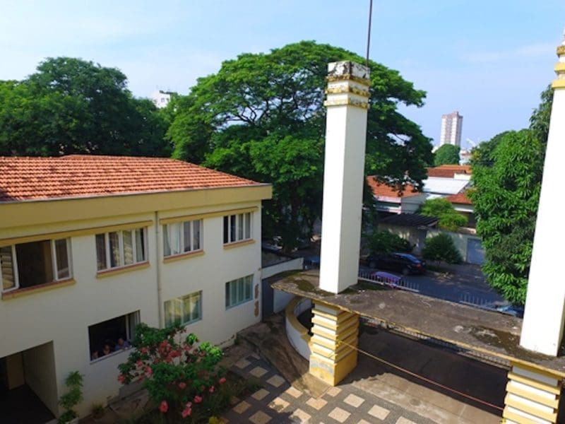 Imagem do pórtico alusivo ao aniversário de Goiânia e o batismo cultural da cidade