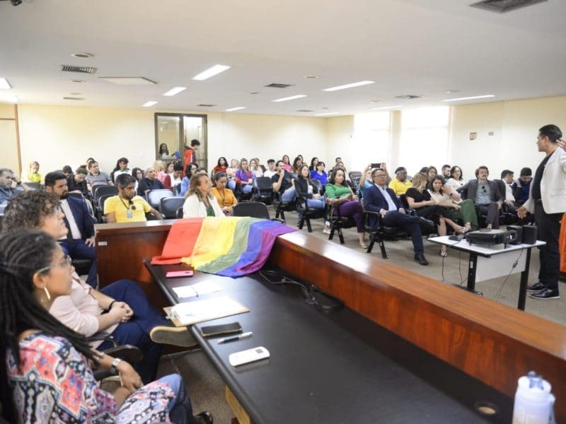 população LGBTQIAPN+