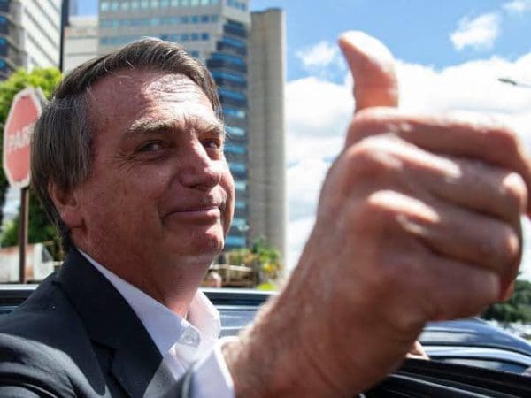 bolsonaro presentes indevidos tcu