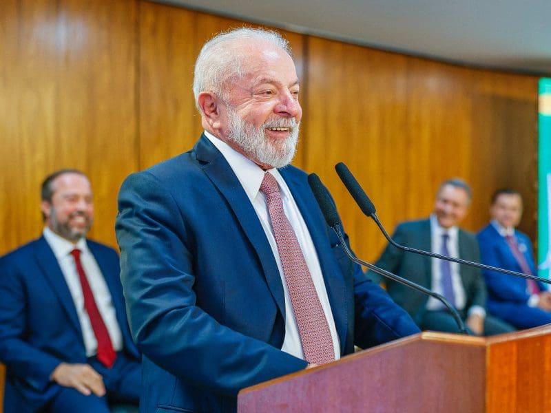 lula cirurgia no quadril