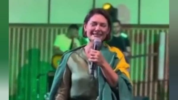 michelle Bolsonaro chora discurso