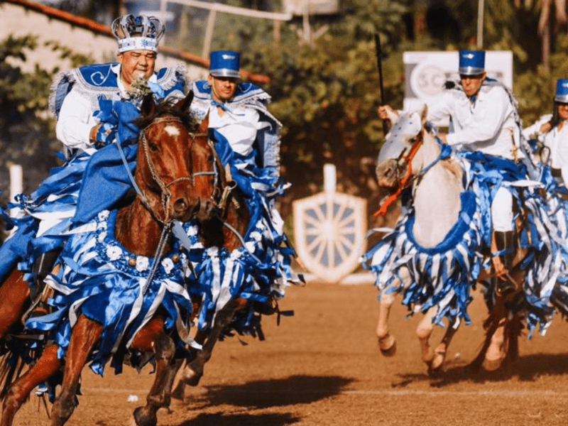 cavalhadas-de-goias