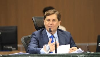 Deputados tem encontro agendado para sessões especiais na próxima semana .