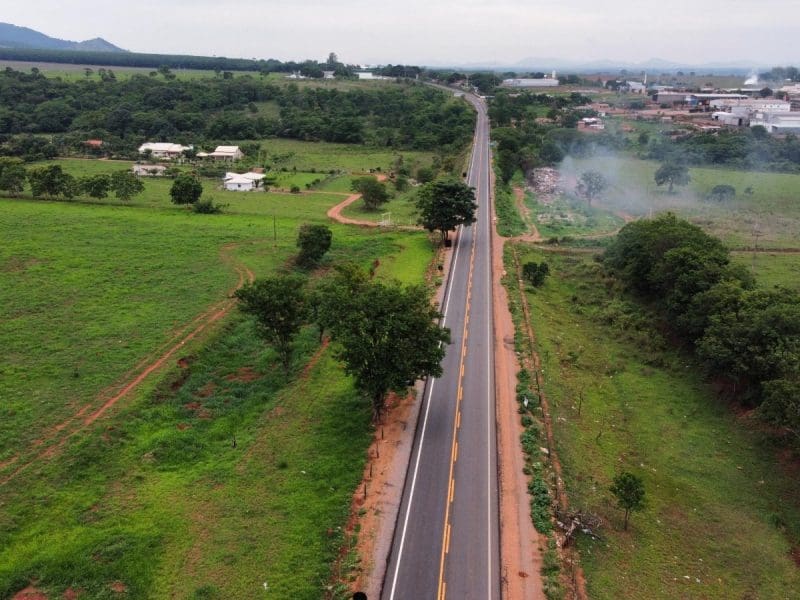 Governo de Goiás assina ordens de serviço para início de mais duas obras escolhidas pelo setor produtivo