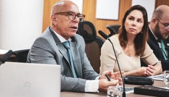 Em audiência pública na Alego, secretário da Economia destacou superávit orçamentário, cumprimento das metas em saúde e educação, aprovação das contas de 2023 sem ressalvas e enfatizou que Goiás ocupa primeiro lugar no ranking nacional de transparência fiscal