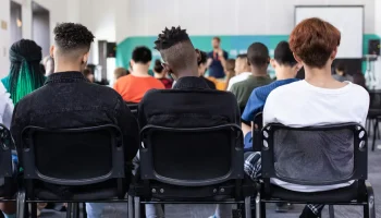 Singapura apresenta estudantes com melhor desempenho em termos de pensamento criativo, em um ranking de 64 países. Elaborado em 2024 pela OCDE, tendo por base dados obtidos no Pisa 2022