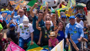 Apoiadores de Professor Alcides promovem carreatas simultâneas em Aparecida