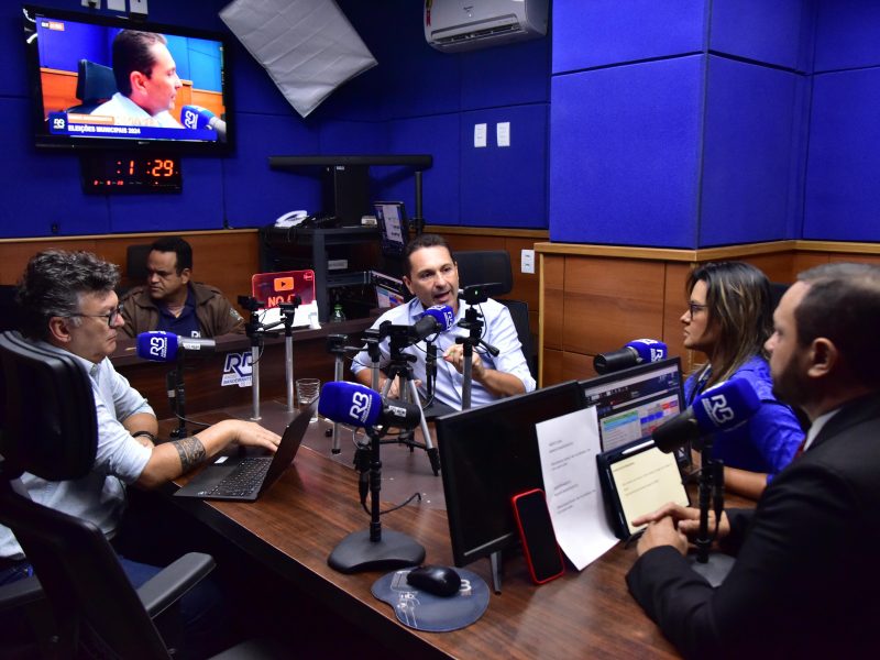 Fotos Jhonney Macena - ”O que o candidato que não vai em entrevistas e debates quer esconder?”, questiona Vilela