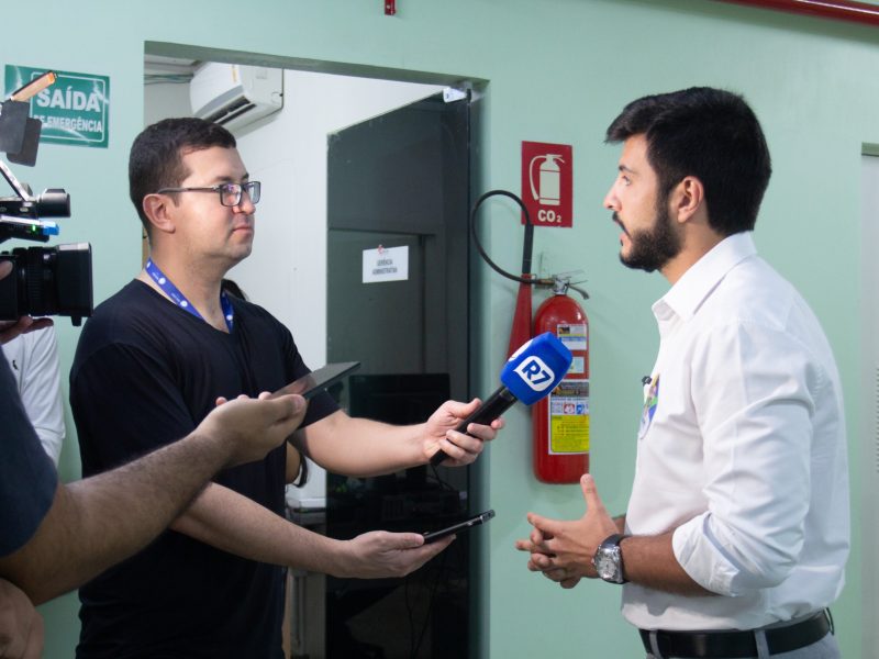 Matheus propõe integrar Santa Casa à rede municipal de saúde de Goiânia