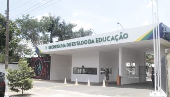 Governo de Goiás já pagou mais de R$ 147 milhões em diferenças salariais de servidores da educação