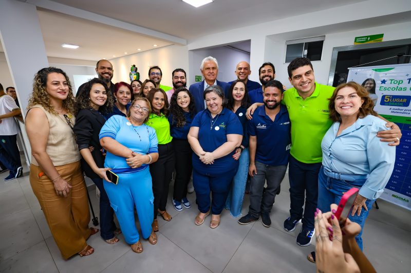 Ao entregar Centro de Mídias do GoiásTec, Caiado destaca que a tecnologia garante ensino de qualidade a estudantes afastados dos centros urbanos